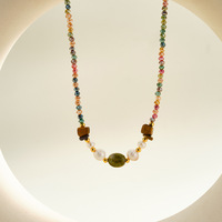 Collier ras du cou minimaliste coloré en acier inoxydable plaqué or 18 carats avec perles, élégant, pour femme, pièce de mode en gros TGXL14102