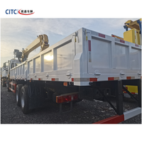 Fabricant de premier plan : Camion-grue HOWO 6X4 430HP 16T avec pneus 12R22.5, conduite à droite, pour le levage de matériaux miniers au Botswana
