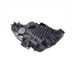 Cache-phare arrière Ford Edge 2020-2022, assemblage de base avant en plastique - Product Image 2