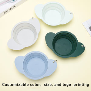 Conception de chien de dessin animé mignon personnalisé bol pour animaux de compagnie pliable en silicone de qualité alimentaire avec mousqueton pour l'alimentation et l'eau de voyage en plein air - Product Image 2