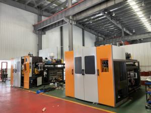 <span class=keywords><strong>Machine</strong></span> <span class=keywords><strong>de</strong></span> fabrication <span class=keywords><strong>de</strong></span> plastique automatique, <span class=keywords><strong>machine</strong></span> <span class=keywords><strong>de</strong></span> soufflage, souffleur <span class=keywords><strong>de</strong></span> plastique pour bidon <span class=keywords><strong>de</strong></span> 5L en PE PP, conteneur, baril - Product Image 4