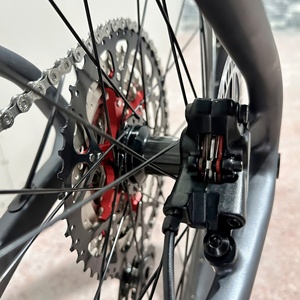 Vélo de montagne Kozo en fibre de carbone VTT 29 pouces avec frein à disque hydraulique à quatre pistons pour adultes Vélo de montagne à cadre rigide - Product Image 3