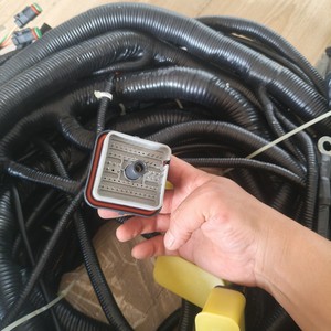 ชุดสายไฟรถขุดฮุนได 2BQ8-10101 12V ฉนวนพีวีซี สำหรับรุ่น 305-9T - Product Image 3