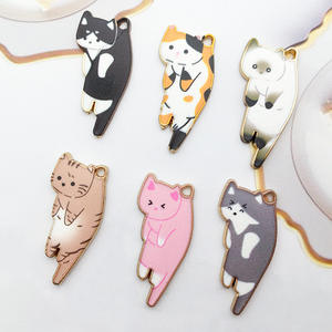 Pendientes colgantes pequeños de gota de aceite de gato de fabricante profesional colgante de gatito lindo colgante de moda para teléfono móvil dijes - Product Image 1