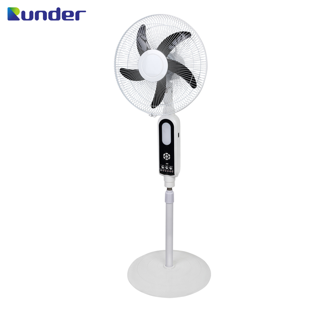 2025 5 Blade Plastic Energy Efficient Remote Battery Operated Ventilation Stand Fan 16 Inch for Bedroom Outdoor Hotel Use