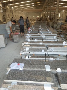 Гранитные надгробия Misty Brown G664 для оптовой продажи на рынке Польши - Product Image 2