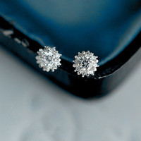 Anting-anting kancing bunga mini lima zircon berlapis emas perak sterling S925 terlaris untuk hadiah