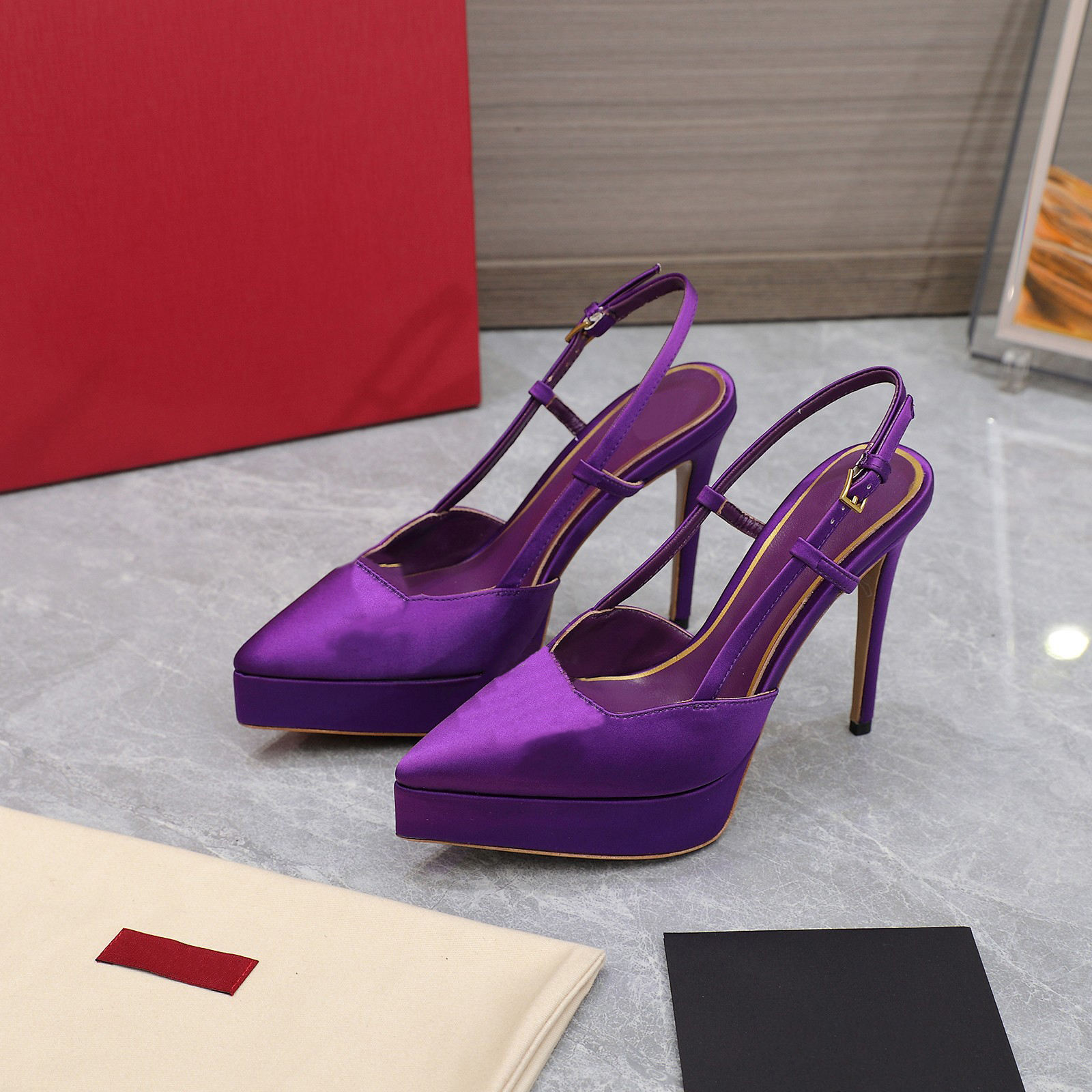 ตามที่แสดงในรูป