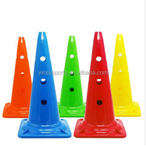 प्रशिक्षण के लिए सर्वोत्तम गुणवत्ता समायोज्य अड़चनों पर/एब्स फुटबॉल बाधा मार्कर बाल्टी - Product Image 2