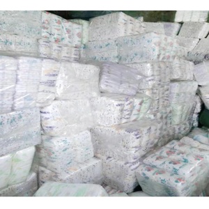 Pañales Desechables Importados para Bebé, Tela No Tejida, Certificación ISO9001, Forma de S, Prevención de Fugas 3D, Cinta Mágica, Superficie Seca, Impresos - Product Image 5