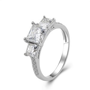 Anillo de moissanita de corte princesa para niños, joyería de plata 925 Provans YFH125, estilo romántico, ocasión de aniversario - Product Image 1