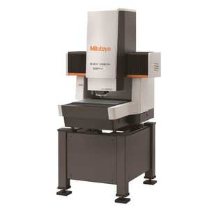 Máquina de Medición de Imágenes Mitutoyo QvH1-X302P1L-E con Sensor de Desplazamiento sin Contacto 638x860mm Hecho en Japón - Product Image 2