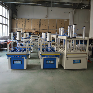 Compresseur de textiles intelligent pour le pressage et l'emballage de couettes, doudounes, couvertures, oreillers, jouets et édredons - Product Image 2