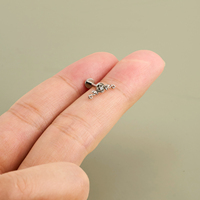 Anting-anting labret bunga titanium G23 zircon vintage berulir dalam, cincin bibir Toposh ASTM F136, perhiasan grosir untuk tindik helix.