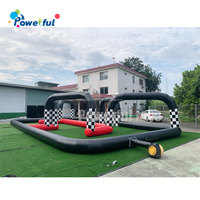 Nouveau design puissant : Piste de course gonflable géante en PVC pour karts et voitures tamponneuses, capacité 5 personnes, certifiée CE