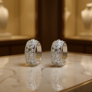 Orecchini a Cerchio in Oro Bianco con Diamanti Taglio Marquise, Design Floreale, Montatura a Griffe, Gioielli di Lusso da Sposa per Donna - Product Image 2