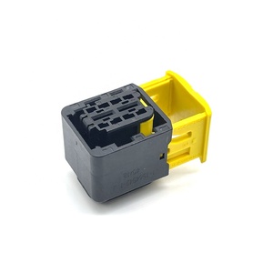 TE Kết Nối AMP 2 Pin Đầu Nối Đầu Cuối Tự Động Chống Nước Chịu Tải Nặng PBT 6.3Mm 1-1564542-1 - Product Image 5
