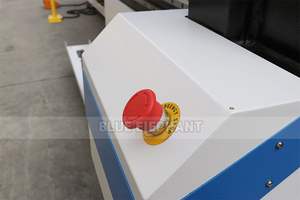 Enrutador CNC de Anidamiento 1530 510 ATC con Alimentación Automática, Alta Rigidez, Motor de Husillo de 9.0kw para Línea de Producción de Muebles de Madera (Azul) - Product Image 2