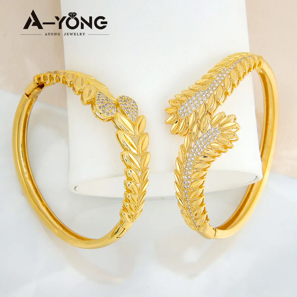 Latest Trends Leaf Jewelry Sets 24k Gold Plated Dubai Bracelet And Ring Set For Women