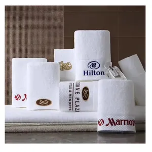 Beyaz otel pamuk banyo havlusu hattı hilton otel havlu üreticisi 70x140 yıldız otel pamuk banyo havlusu satılık