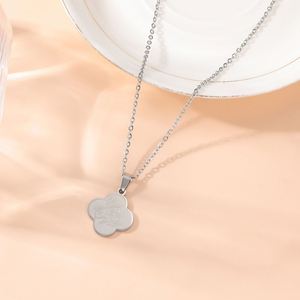 Colliers de mode en acier avec pendentif double face Sabr <span class=keywords><strong>Shukr</strong></span> Tawakkul, motif islamique musulman arabe Allah, gratitude et confiance en Dieu, motif trèfle - Product Image 3