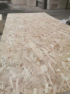 Gran FÁBRICA <span class=keywords><strong>DE</strong></span> China, buen <span class=keywords><strong>precio</strong></span>, 4x8 ', <span class=keywords><strong>12mm</strong></span>, 15mm, tablero <span class=keywords><strong>OSB</strong></span> <span class=keywords><strong>de</strong></span> pino, tablero <span class=keywords><strong>OSB</strong></span> - Product Image 4