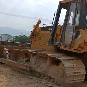 Topadoras Caterpillar D5K Usadas Originales de Japón, Topadoras CAT de Segunda Mano, CAT D5K Usadas en Buen Estado, Disponibles para la Venta - Product Image 1