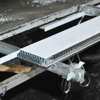 Profilés et rails en acier galvanisé à haute résistance, revêtus de zinc, pour l'installation de systèmes de cloisons sèches