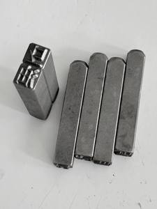 Biểu tượng tùy chỉnh dập nổi chữ thép và con dấu kim loại khuôn đồ trang sức đánh dấu làm công cụ với khả năng hiển thị cao Loại sản phẩm - Product Image 4