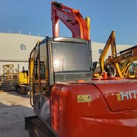 Excavatrice sur chenilles Hitachi ZX70 entièrement inspectée, poids opérationnel de 7 tonnes, capacité de la benne de 0,3 m³, performances stables, prête à l'exportation