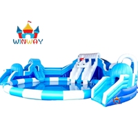 Parc aquatique gonflable bleu-blanc en PVC personnalisé en plein air avec piscine pour enfants et adultes à jouer et à louer à des fins commerciales