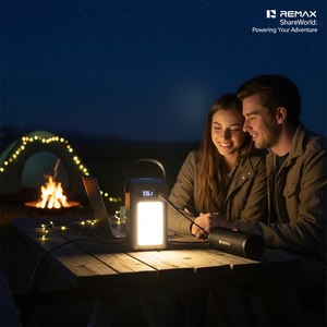 Banco de Energía Portátil Remax de 60000mAh con Carga Rápida PD de 200W, Cable, Iluminación Automática Retráctil y Modo SOS para Viajes y Camping - Product Image 5