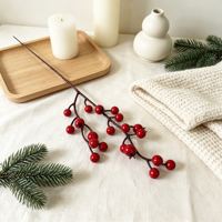 Ranting Buah Berry Merah Natal Buatan untuk Pembungkus Kado Natal, Pembuatan Karangan Bunga, Perlengkapan Bunga, Dekorasi Acara Pesta Liburan Musim Dingin