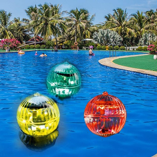 Waterproof Solar Floating Light Color Changing Solar Ball Lamp with RGB Color Changing Energy Saving for Pools Fountains Garden
