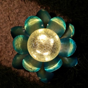 Lampes solaires LED modernes pour jardin extérieur, étanches, pour patio, allée, pelouse, avec design de fleur de lotus, décoration de cour - Product Image 6
