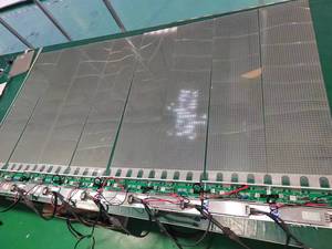 Layar layar kristal tampilan Led fleksibel perekat diri transparan 98% tinggi dengan tingkat penyegaran LED sinyal Digital pada kaca - Product Image 3