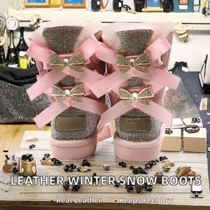 Bottes de neige pour femmes en cuir véritable imperméables automne/hiver, semelle extérieure en caoutchouc souple lumineuse, tendance mode cheville et bottines - Product Image 2