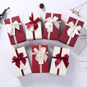 2 Pcs/Set <span class=keywords><strong>Licorne</strong></span> Design Baby Hochet Crochet Bois Silicone Perles <span class=keywords><strong>Anneau</strong></span> <span class=keywords><strong>de</strong></span> <span class=keywords><strong>Dentition</strong></span> Bébé <span class=keywords><strong>Anneau</strong></span> <span class=keywords><strong>de</strong></span> <span class=keywords><strong>Dentition</strong></span> Jouets Boîte Cadeau - Product Image 2