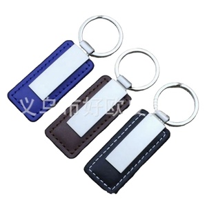 Porte-clés de voiture en métal avec porte-clés en cuir véritable - Cadeau personnalisé pour les passionnés d'automobiles - Product Image 5