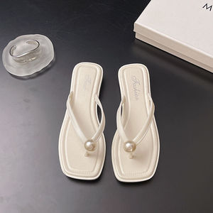 Sandalias planas de verano Xuanhui, chanclas de perlas ostentosas para interiores y exteriores, zapatillas para mujer y mujer - Product Image 1