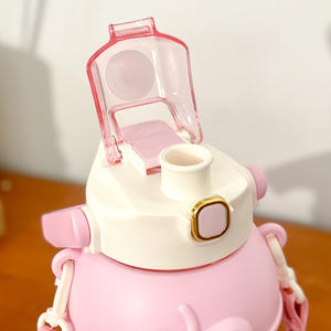 Bouteille d'eau en plastique avec <span class=keywords><strong>paille</strong></span> pour enfants <span class=keywords><strong>1L</strong></span> de dessin animé - Product Image 4