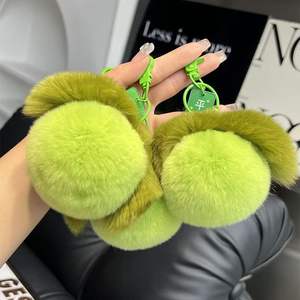 LLavero de felpa de fruta vibrante, llavero de coche a juego de Color fresco y ligero, abalorio para bolso, regalo bonito para mujeres y niñas - Product Image 5