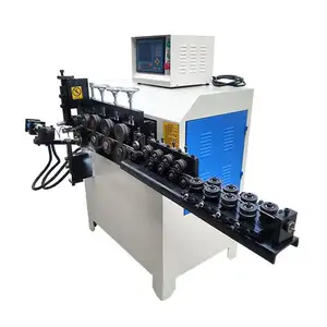 Highly automatic steel wire straightening and cutting machine