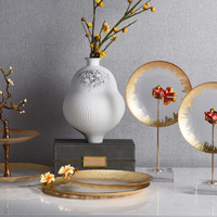 Assiette de présentation en verre doré pour la décoration de mariage à domicile