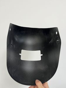 Bouclier de soudage au carbone sous vide personnalisé OEM - Finition brillante résistante à la corrosion, bouclier sur mesure pour les travaux de soudage professionnels - Product Image 2