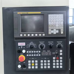 Centro de Mecanizado Vertical CNC JNE V 850 Usado e Inspeccionado, con Husillo BT40, Económico, para Mecanizado de Piezas Metálicas y Moldes de Ferretería - Product Image 4