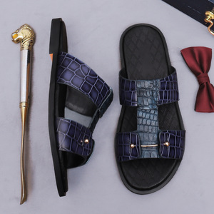 Sandalias de Cuero de Estilo Lujoso para Hombre, Tipo Flip-Flop, de Piel de Cocodrilo, para Uso en Exteriores, Duraderas, Transpirables, Color Cuero Oscuro - Product Image 6