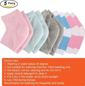 5 paia di calzini idratanti per il trattamento dei talloni screpolati - Trattano rapidamente i piedi secchi. Sollievo dal dolore da screpolature della pelle dei piedi con l'aloe - Product Image 2