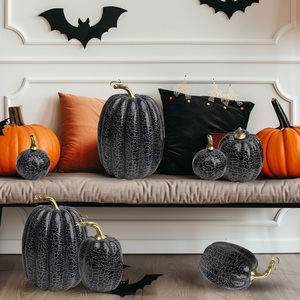 Citrouilles en mousse réalistes en gros pour la décoration d'automne, de Thanksgiving et d'Halloween, et pour la Saint-Valentin - Product Image 5