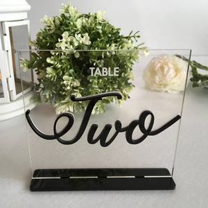 Numéros de <span class=keywords><strong>table</strong></span> de <span class=keywords><strong>mariage</strong></span> en acrylique transparent miroir doré moderne plaques d'immatriculation gravées pour décorations d'événements cartes de place et numéros de <span class=keywords><strong>table</strong></span> - Product Image 3